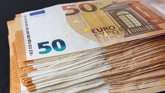 El euro se fortalece sobre los 600 dólares en Cuba. ¿A cuanto está el dólar y la MLC hoy?