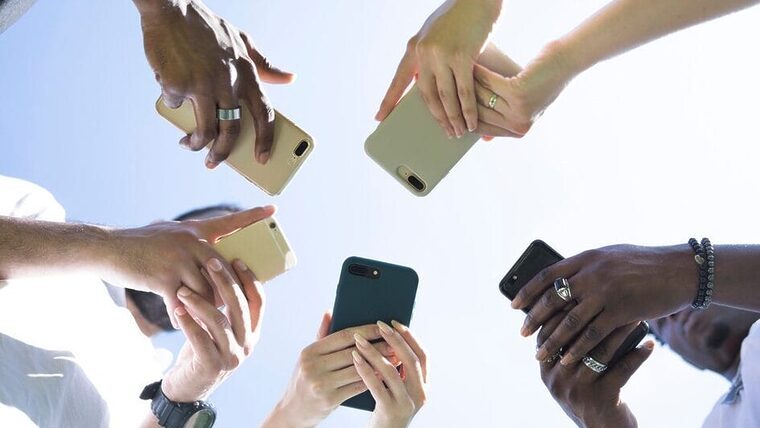 Política de la Aduana de Cuba sobre la entrada de celulares