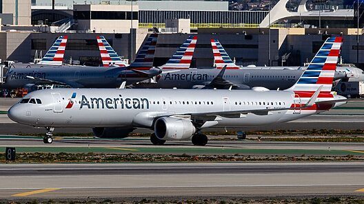 American Airlines mantendrá estos vuelos a Cuba desde EE.UU. en abril de 2025