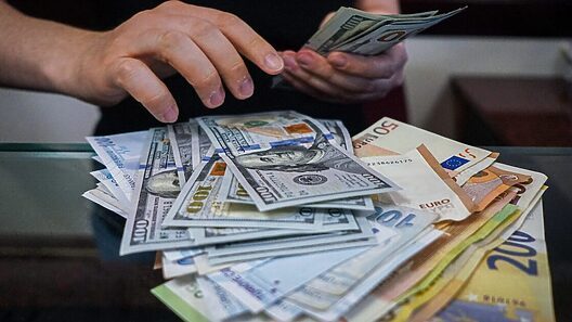 Tasa de cambio en Cuba: Suben el euro, el dólar y el dólar canadiense en el mercado informal