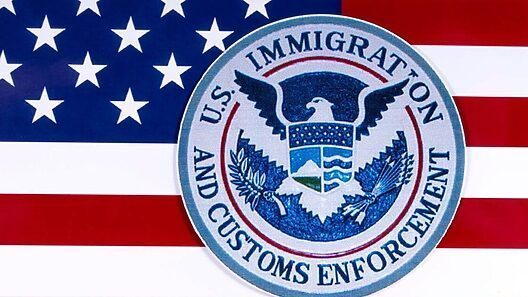 Migrante en Florida enfrenta multa de casi $2 millones por no autodeportarse