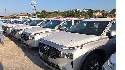 Así impactan los nuevos impuestos en los precios de los carros en Cuba