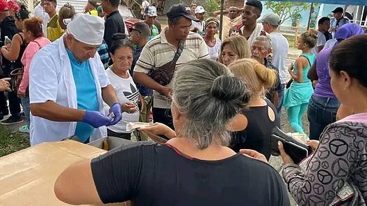 Precios en Cuba: un pan con dulce de guayaba es el 10 % de una jubilación