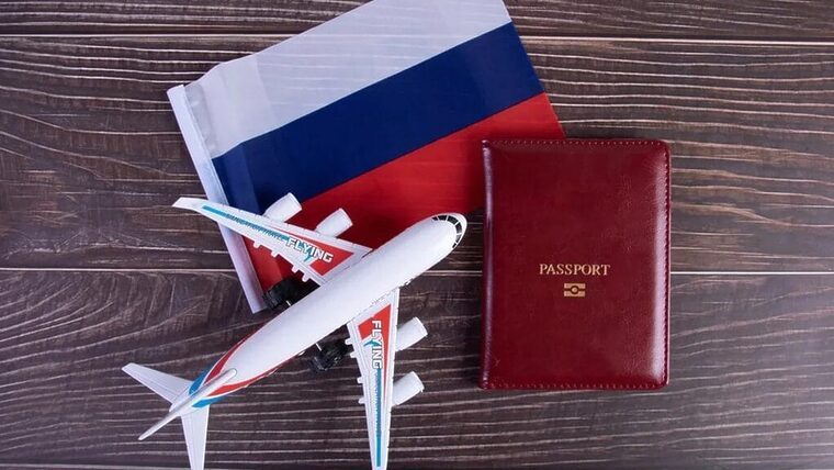 Atención, viajeros cubanos a Rusia: anuncian nuevas reglas de entrada y salida