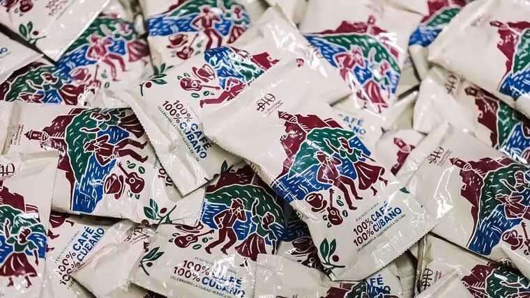 cafe cubano moneda nacional