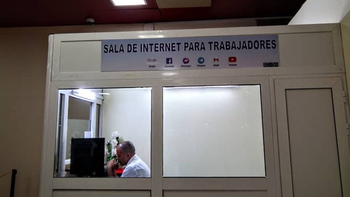 internet gratis cuba trabajadores aeropuerto