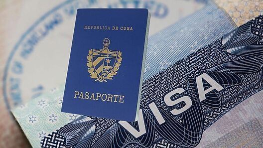 EEUU admite error en la Lotería de Visas 2026: miles de cubanos afectados
