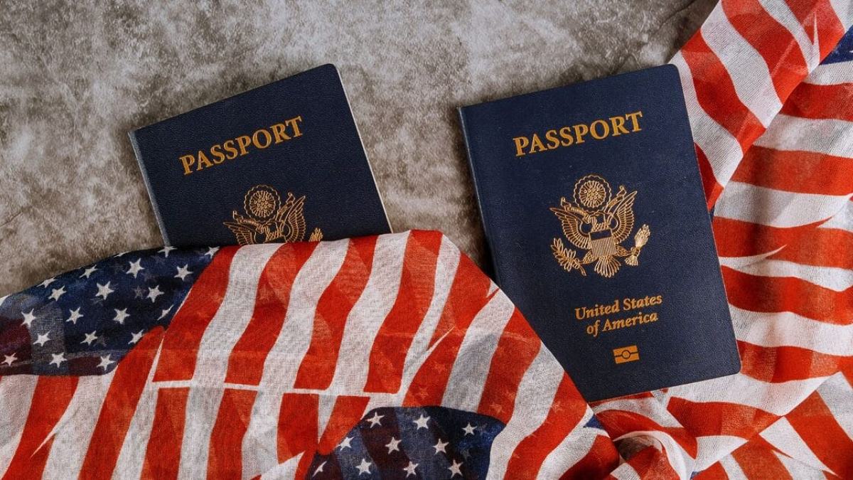 Trump limita quién podrá obtener la ciudadanía al nacer en Estados Unidos: esto cambia