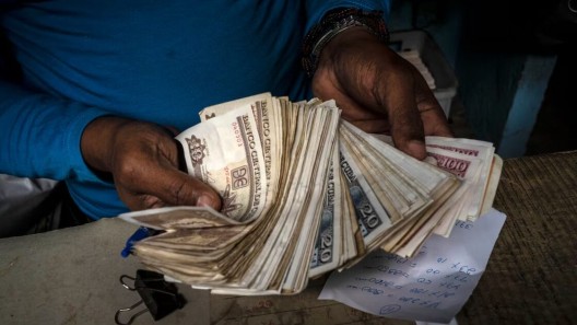 Oficialismo asegura que salario en Cuba subió: estos son los sectores y provincias con mejores sueldos