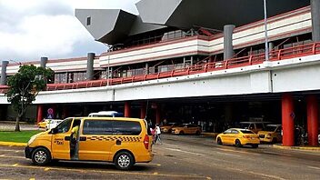 taxis robos aeropuerto habana