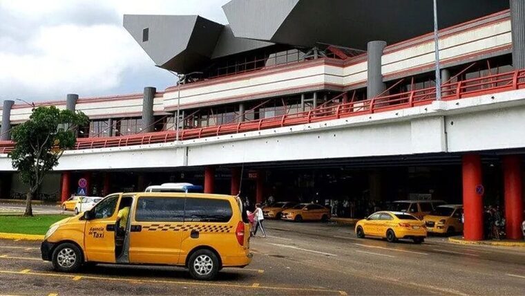 taxis robos aeropuerto habana