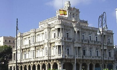 trabajo embajada españa cuba