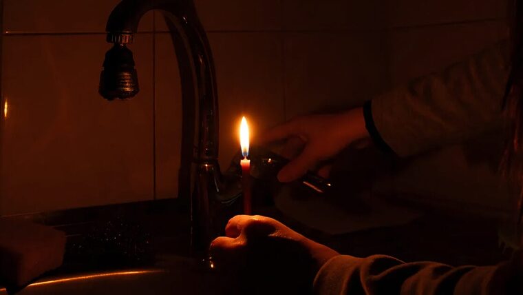 Cuba no logra estabilizar su sistema eléctrico: Se prevén largos apagones en el horario pico