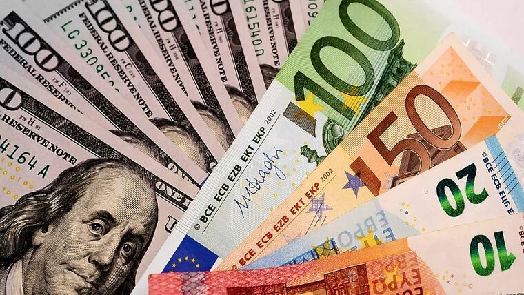 El precio del dólar y el euro siguen subiendo en Cuba este sábado
