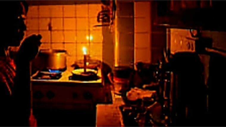 Se disparan los apagones en Cuba: casi 2000 MW de déficit y cortes ininterrumpidos