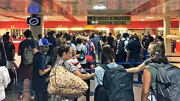 Oficialismo revela el deterioro extremo de los aeropuertos en Cuba