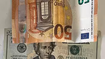 Se dispara el precio del euro y el dólar con precio récord: tasa de cambio de el Toque hoy en Cuba