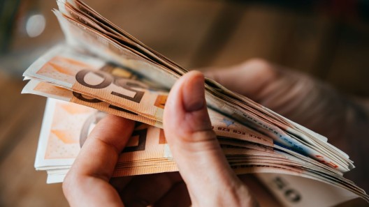 Se disparan las divisas hoy: euro roza los 460 pesos en el mercado informal cubano