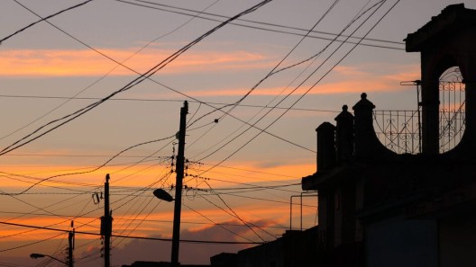 Nota informativa de la Unión Eléctrica sobre tensa situación en la generación en Cuba