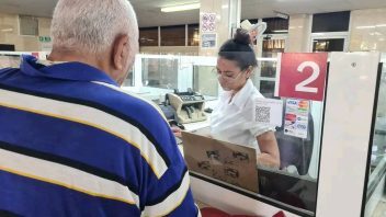 Banca cubana apunta a menos sucursales bancarias en el país