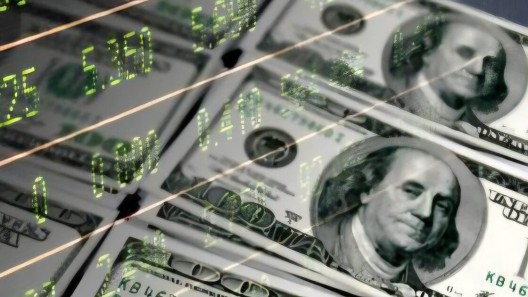 Sube nuevamente el precio del dólar en Cuba: Así están las tasas de cambio en el mercado informal