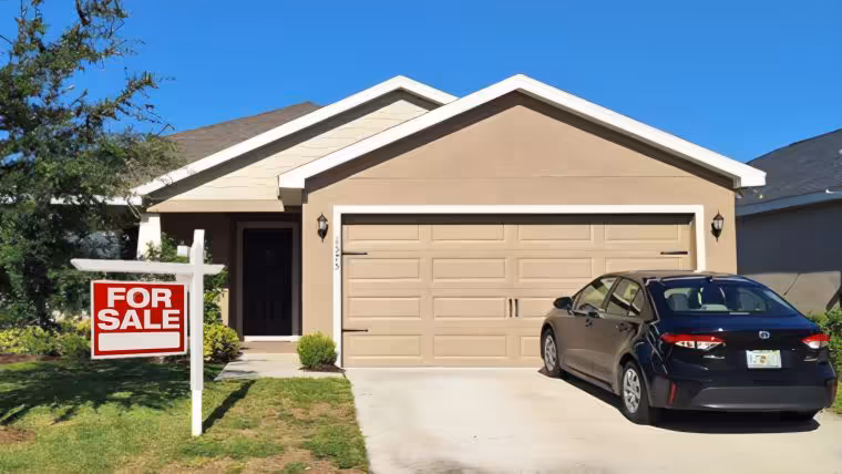 ¿Cómo comprar una casa en USA si eres extranjero en 2025?