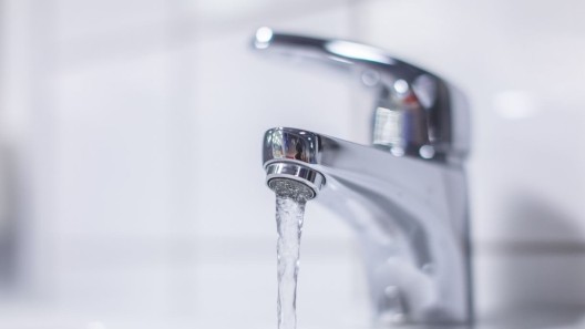 Concejo de Hialeah aprueba alivio en facturas de agua: esto ahorrarás al año