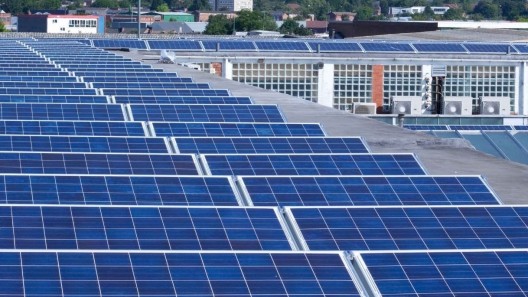 Proyectan instalar paneles solares en hospitales cubanos
