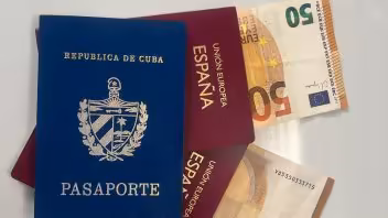 Paszport kubański Paszport hiszpański
