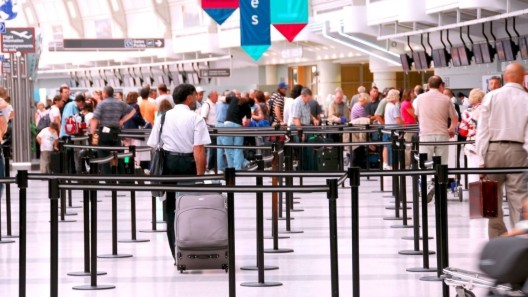 ¿Vuelas desde Miami? Autoridades mantienen este cambio hasta finales de octubre