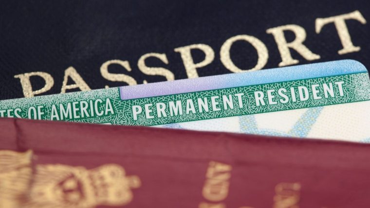green card pasaporte argentino cubano