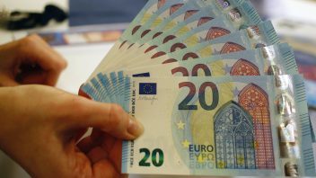 Gran aumento en tasa de cambio: Euro roza los 500 pesos y el precio del dólar se mantiene fuerte