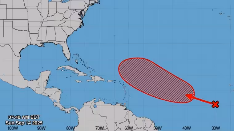 NHC ostrzega, że ​​prawdopodobieństwo powstania cyklonu atlantyckiego wynosi 70%