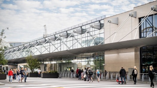 Europa, vulnerable a ciberataques: investigan la pista rusa tras el caos en aeropuertos