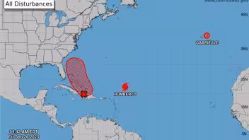 Humberto se convierte en huracán y otra tormenta amenaza al Caribe y el sureste de Estados Unidos