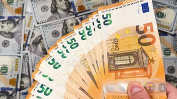 El euro se acerca cada vez más a los 500 pesos cubanos: tasas de cambio en Cuba hoy