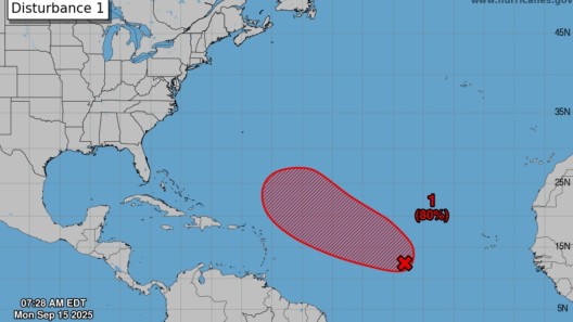 Onda tropical en el Atlántico con alta probabilidad de convertirse en ciclón