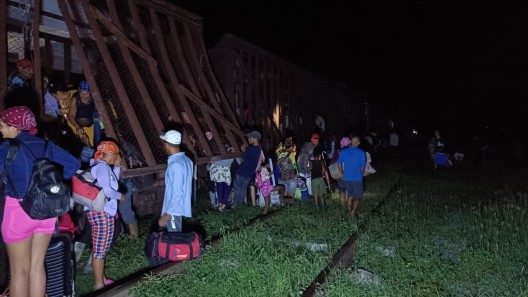 Cuba: evacúan a familias por riesgo de desbordamiento de presa en Granma