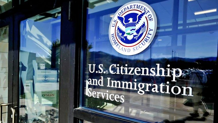 USCIS informa de importantes cambios en la tramitación del permiso especial o “parole”