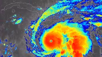 Huracán Melissa se fortalece y amenaza con impactar a Jamaica y Cuba como categoría 5