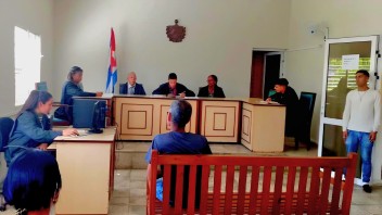 Un año de cárcel para un campesino en Cienfuegos por robar cinco quintales de papas