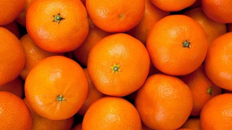 Mandarinas peruanas a 1300 pesos la libra en La Habana