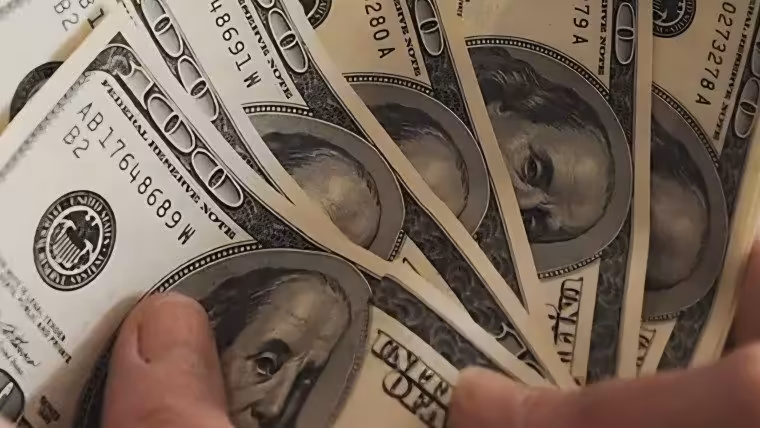 ¿A cuánto está el dólar y el euro en Cuba hoy ?