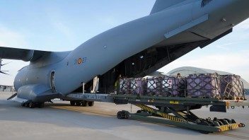 Toneladas de ayuda desde España y Colombia llegan a Cuba tras el huracán Melissa