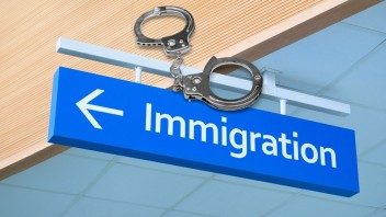 detenciones cubanos ICE Miami