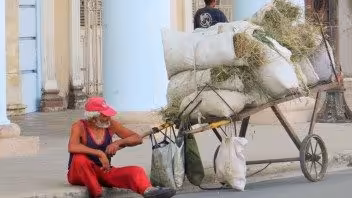 economistas cuba