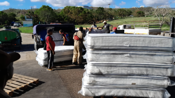 Avanza la entrega de ayuda a los afectados por el huracán Melissa en Santiago de Cuba