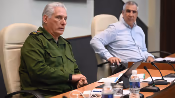 ¿Por qué Cuba esperó a que la epidemia se desbordara para actuar?