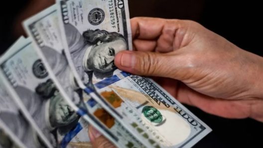 Otra gran caída en el precio del dólar. Tasa de cambio hoy en Cuba