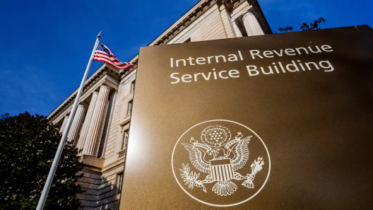 ¿Quién gana y quién pierde con los nuevos cambios del IRS en Estados Unidos?